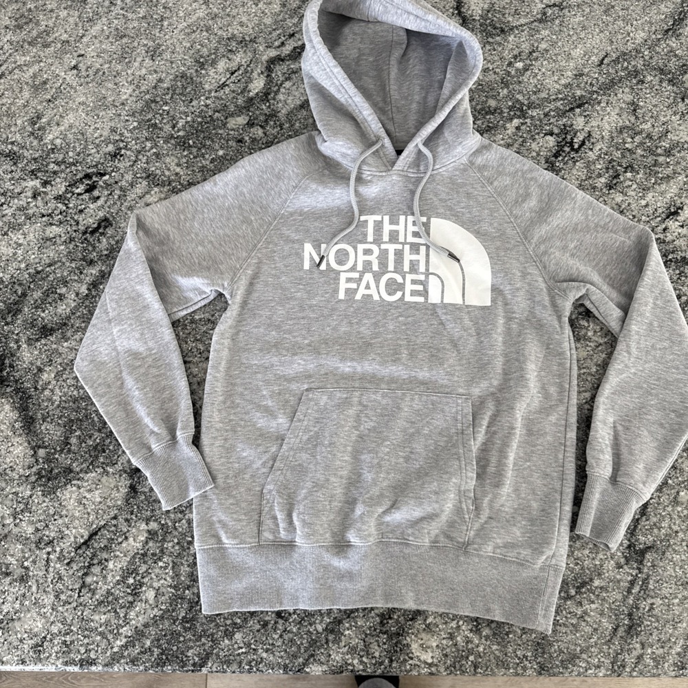 The North Face Women's Gray Pullover Hoodie Small Polyester Hooded Pockets Logo
